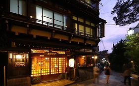 渋温泉　いかり屋旅館